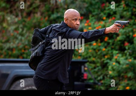 DENZEL WASHINGTON in THE EQUALIZER 3 (2023), directed by ANTOINE FUQUA. Credit: Columbia Pictures / Sony Pictures Entertainment / Album Stock Photo