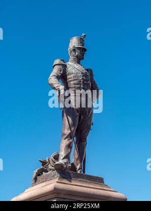 2nd Batallion Royal Sussex Regiment Memorial by Sir William Goscombe John on the seafront in Eastbourne, East Sussex, UK. Stock Photo