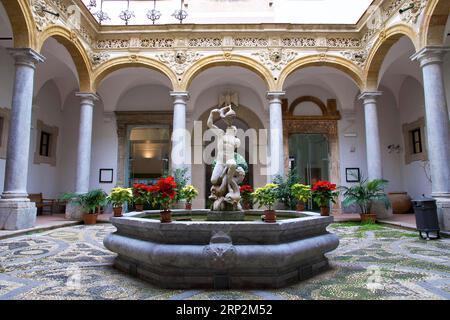 Museo Archeologico Regionale Antonino Salinas, Archaeological Museum, courtyard, fountain, Palermo, capital, Sicily, Italy Stock Photo