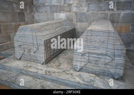 Christian X and Queen Alexandrine Stone Coffins - Glucksburger Chapel at Roskilde Cathedral - Roskilde, Denmark Stock Photo