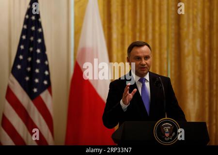 (180919) -- WASHINGTON D.C., Sept. 19, 2018 -- Polish President Andrzej Duda addresses a joint press conference with U.S. President Donald Trump (unseen) at the White House in Washington D.C. Sept. 18, 2018. Donald Trump said on Tuesday that the U.S. was weighing the idea of establishing a permanent military base in Poland, a proposal raised by the visiting Polish leader. ) (jmmn) U.S.-WASHINGTON D.C.-POLAND S PRESIDENT-VISIT TingxShen PUBLICATIONxNOTxINxCHN Stock Photo