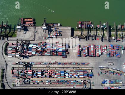 (180924) -- NANNING, Sept. 24, 2018 -- Aerial photo taken on March 9, 2018 shows the Luobowan container port on the Xijiang River in Guigang, south China s Guangxi Zhuang Autonomous Region. Xijiang River is an important trade route in southwest China. ) (zyd) CHINA-GUANGXI-WATER CHANNEL (CN) ZhouxHua PUBLICATIONxNOTxINxCHN Stock Photo