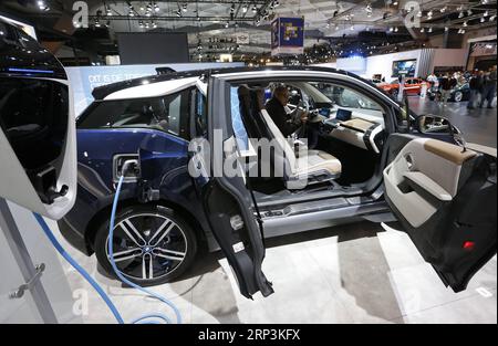 (181010) -- BEIJING, Oct. 10, 2018 -- Photo taken on Jan. 18, 2018 shows a BMW i3 electric car during the 96th European Motor Show in Brussels, Belgium. ) (jmmn) Xinhua Headlines: Europe, China set off R&D wave of new energy vehicles YexPingfan PUBLICATIONxNOTxINxCHN Stock Photo