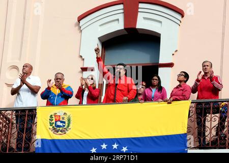 (190124) -- CARACAS, Jan. 24, 2019 -- Image provided by Venezuela s Presidency shows Venezuelan President Nicolas Maduro (C) taking part in a rally in support of his government, at the Miraflores Palace, in Caracas, Venezuela, on Jan. 23, 2019. Venezuelan President Nicolas Maduro on Wednesday announced he was severing diplomatic and political ties with the United States after the U.S. authorities recognized the opposition leader Juan Guaido as the nation s interim president. Venezuela s Presidency) VENEZUELA-U.S.-TIES SEVERING e VENEZUELANxPRESIDENCY PUBLICATIONxNOTxINxCHN Stock Photo