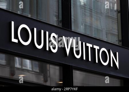Louis Vuitton In Hamburg Germany