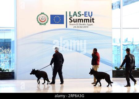 (190223) -- SHARM EL-SHEIKH (EGYPT), Feb. 23, 2019 -- Workers prepare inside the International Congress Center one day before the first European Union(EU)-Arab League(AL) summit in Sharm El-Sheikh, Egypt, on Feb. 23, 2019. The summit will be held here on Feb. 24-25. ) EGYPT-SHARM EL-SHEIKH-EU-AL SUMMIT AhmedxGomaa PUBLICATIONxNOTxINxCHN Stock Photo