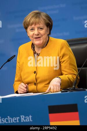 News Bilder des Tages (190322) -- BRUSSELS, March 22, 2019 -- German Chancellor Angela Merkel attends a press conference after EU s spring summit in Brussels, Belgium, on March 22, 2019. ) BELGIUM-BRUSSELS-EU-SUMMIT-PRESS CONFERENCE EuropeanxUnion PUBLICATIONxNOTxINxCHN Stock Photo