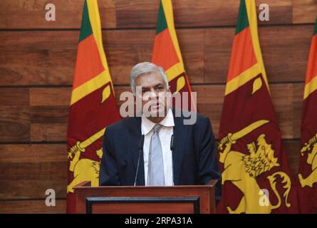 (190423) -- COLOMBO, April 23, 2019 (Xinhua) -- Sri Lankan Prime Minister Ranil Wickremesinghe speaks at a press conference in Colombo, Sri Lanka, April 23, 2019. Sri Lankan Prime Minister Ranil Wickremesinghe said on Tuesday that authorities are making progress in identifying the culprits of the series of bombing attacks and evidence had been found on foreign links of the attacks. At a press conference in Temple Trees, Wickremesinghe said that authorities are looking at the claim by Islamic State (IS) that they are responsible for the blasts that killed more than 300 people and injured over 5 Stock Photo