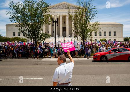 (190522) -- BEIJING, May 22, 2019 -- People protest during a rally calling for abortion rights outside the U.S. Supreme Court in Washington D.C. May 21, 2019. Alabama enacted a new law recently to ban all abortions, except in the cases in which the mother s life is in danger. It is the latest state to join the camp to make abortions illegal from the time as early as of detected fetal heartbeat, around six weeks of gestation. ) XINHUA PHOTOS OF THE DAY TingxShen PUBLICATIONxNOTxINxCHN Stock Photo