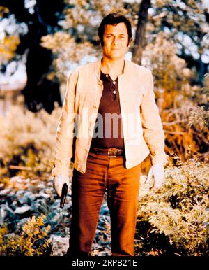 TONY CURTIS in THE PERSUADERS! (1971), directed by LESLIE NORMAN. Credit: ITC / Album Stock Photo