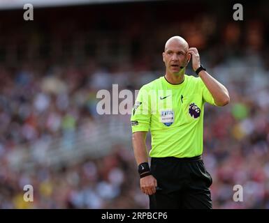 London, UK. 3rd Sep, 2023. Referee Anthony Taylor during the Premier League match at the Emirates Stadium, London. Picture credit should read: David Klein/Sportimage Credit: Sportimage Ltd/Alamy Live News Stock Photo