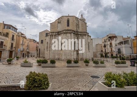 BARLETTA, ITALY, JULY 8, 2022 - View of Basilica Co-Cathedral of Santa Maria Maggiore in Barletta, Apulia, Italy Stock Photo