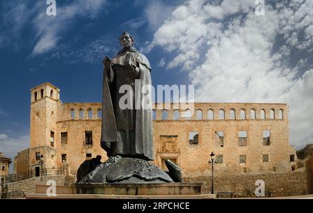 Statue of Bishop Tomas de Berlanga (1487-1551), in the Marketplace of Berlanga de Duero, Castile and Leon, Spain. Stock Photo