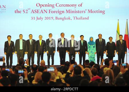 (190731) -- BANGKOK, July 31, 2019 (Xinhua) -- Delegates pose for a group photo during the opening ceremony of the 52nd ASEAN Foreign Ministers Meeting in Bangkok, capital of Thailand, July 31, 2019. The opening ceremony of the 52nd ASEAN Foreign Ministers Meeting was held here. (Xinhua/Rachen Sageamsak) THAILAND-BANGKOK-ASEAN-FOREIGN MINISTERS MEETING PUBLICATIONxNOTxINxCHN Stock Photo