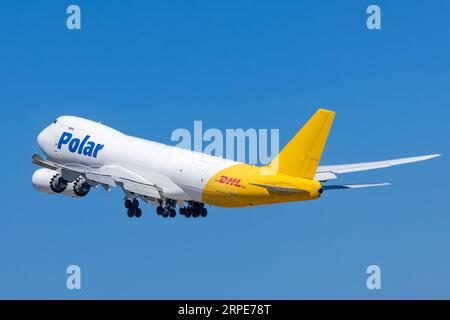 n857gt-dhl-boeing-747-87uf-