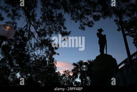 (190912) -- SYDNEY, Sept. 12, 2019 -- Photo taken on Sept. 10, 2019 shows a statue of New Zealand soldier near the Anzac Bridge in Sydney, Australia. The Anzac Bridge is located in Sydney Harbour. The original name of the bridge is Glebe Island Bridge . In 1998, Australia s New South Wales government renamed the bridge as the Anzac (abbreviation of The Australian and New Zealand Army Corps) Bridge as a memorial to Australian and New Zealand soldiers who died in the Gallipoli Battle. ) AUSTRALIA-SYDNEY-ANZAC BRIDGE BaixXuefei PUBLICATIONxNOTxINxCHN Stock Photo