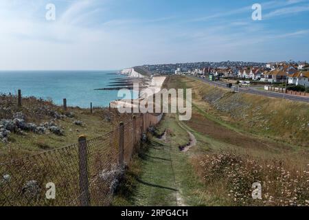 View west towards Saltdean beach fromTelscombe Cliffs, Saltdean, East ...