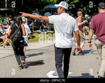 Technology news and reviews image