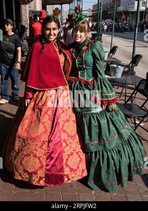 191209 -- GALVESTON, Dec. 9, 2019 -- People dressed in Victorian-era clothes participate in the 46th Annual Dickens on the strand in Galveston, Texas, the United States, on Dec. 8, 2019. The weekend-long festival is a famous Galveston holiday celebration. It features parades, races, circus performances, live music shows, bagpipe performances and even beard and mustache competition. Photo by Yi-Chin Lee/Xinhua U.S.-TEXAS-DICKENS-FESTIVAL LiuxLiwei PUBLICATIONxNOTxINxCHN Stock Photo