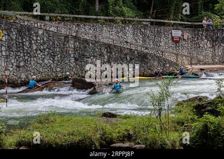 Kayakers practicing slalom runs at the Nantahala Outdoor Center near Bryson City, North Carolina Stock Photo