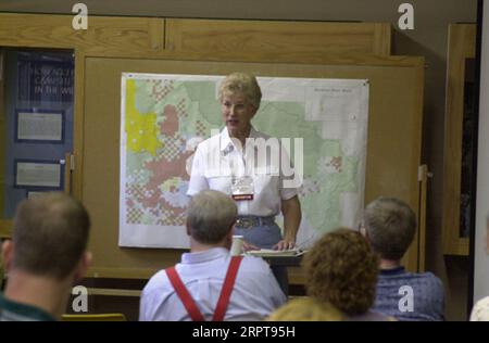 Montana Governor Judy Martz speaking at the Western Governors' Association Forest Health Summit in Missoula, Montana Stock Photo