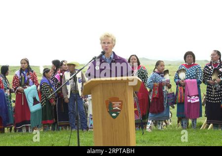 Montana Governor Judy Martz speaking at dedication ceremonies for the new Indian Memorial at Little Bighorn Battlefield National Monument in Montana Stock Photo