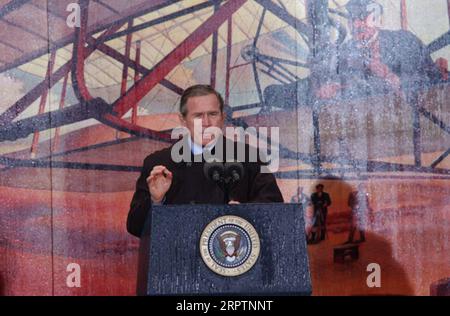 President George Bush at events marking the centennial of the first powered flight, Wright Brothers National Memorial, Kill Devil Hills, North Carolina Stock Photo