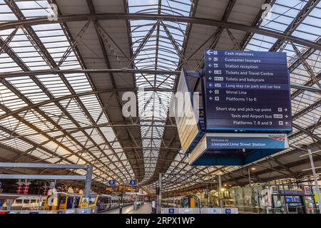 Liverpool Lime Street station interior, England, Uk Stock Photo