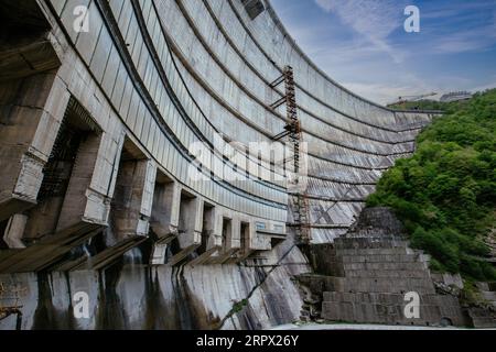 Dam of Enguri hydroelectric power plant in Georgia Stock Photo - Alamy