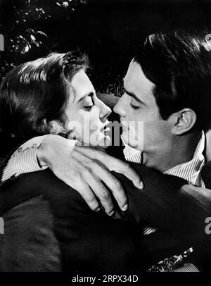 Anna Maria Ferrero, Massimo Serato, on-set of the Italian film, 'The Widow', Italian: La vedova X, Venturini Film, 1955 Stock Photo