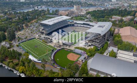 Seattle, WA, USA. 5th Sep, 2023. Aerial view of Husky Stadium (officially Alaska Airlines Field at Husky Stadium for sponsorship purposes) is an outdoor football stadium in the northwest United States, located on the campus of the University of Washington in Seattle, Washington. (Credit Image: © Walter G Arce Sr Grindstone Medi/ASP) EDITORIAL USAGE ONLY! Not for Commercial USAGE! Stock Photo