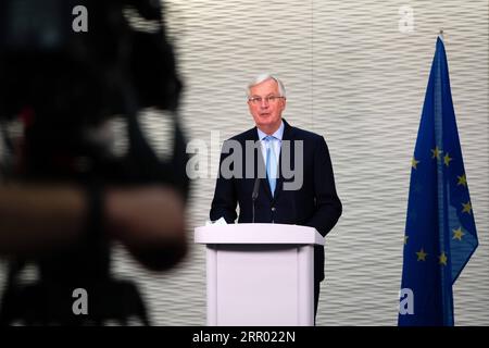200724 -- LONDON, July 24, 2020 Xinhua -- Michel Barnier, the European Union s EU chief negotiator for relations with the United Kingdom UK, delivers a speech at a press conference in London, Britain, on July 23, 2020. Michel Barnier said Thursday that the UK s approach was making a post-Brexit trade deal unlikely as the sixth round of talks ended with little progress. European Union/Handout via Xinhua BRITAIN-LONDON-EU-BREXIT-TRADE DEAL PUBLICATIONxNOTxINxCHN Stock Photo