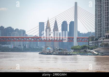 200814 -- CHONGQING, Aug. 14, 2020 -- Photo taken on Aug. 14, 2020 shows the Yangtze River near Chaotianmen in southwest China s Chongqing Municipality. Yangtze River, China s longest, has recorded the fourth flood of the year in its upper reaches after a spell of heavy rainfall, authorities said Friday.  CHINA-CHONGQING-YANGTZE RIVER-FLOOD CN HuangxWei PUBLICATIONxNOTxINxCHN Stock Photo