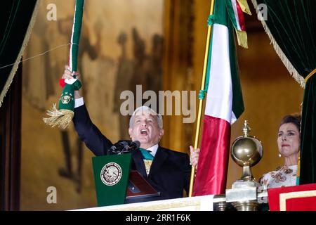 200916 -- MEXICO CITY, Sept. 16, 2020 -- Mexican President Andres Manuel Lopez Obrador L attends the Independence Day celebrations in Mexico City, capital of Mexico, Sept. 15, 2020. Photo by /Xinhua MEXICO-MEXICO CITY-INDEPENDENCE DAY-CELEBRATION FranciscoxCanedo PUBLICATIONxNOTxINxCHN Stock Photo