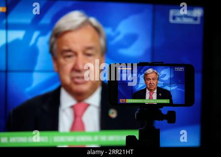 News Bilder des Tages 200929 -- NEW YORK, Sept. 29, 2020 -- Photo taken in New York, the United States on Sept. 28, 2020 shows United Nations Secretary-General Antonio Guterres addressing the virtual event Leaders Pledge for Nature via a video message. World leaders on Monday pledged to take urgent action over the next 10 years to put nature and biodiversity on a path to recovery by 2030.  UNITED NATIONS-LEADERS PLEDGE FOR NATURE WangxYing PUBLICATIONxNOTxINxCHN Stock Photo