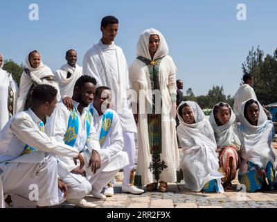 Wedding couple in white dress, wedding party, Ethiopia Stock Photo