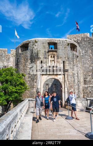 Exterior view of the Pile Gate on the wester defences of the old walled city of Dubrovnik on the Dalmatian Coast of Croatia Stock Photo