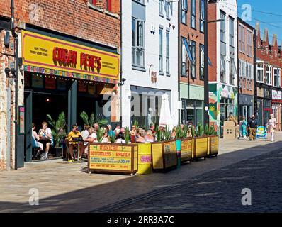 Humber Street in Hull, Humberside, East Yorkshire, England UK Stock Photo