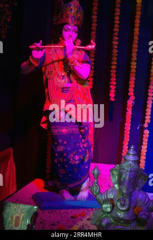 Rajkot, India. 6th September, 2023. Portrait of Portrait view of Idol of lord Krishna on the festival of Janmashtami near Astron Chowk. Credit: Nasirkhan Davi/Alamy Live News Stock Photo