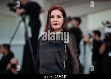 Venice, Italy. 04th Sep, 2023. VENICE, ITALY - SEPTEMBER 04: Priscilla Presley attends a red carpet for the movie ''Priscilla'' at the 80th Venice International Film Festival on September 04, 2023 in Venice, Italy. (Photo by Luca Carlino/NurPhoto)0 Credit: NurPhoto SRL/Alamy Live News Stock Photo