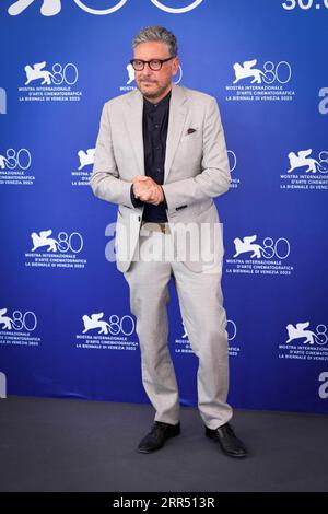 Venice, Italy. 05th Sep, 2023. Sergio Castellitto during the photocall of the movie ''Enea'' presented in competition at the 80th Venice Film Festival on September 5, 2023 at Venice Lido. (Photo by Daniele Cifala/NurPhoto) Credit: NurPhoto SRL/Alamy Live News Stock Photo