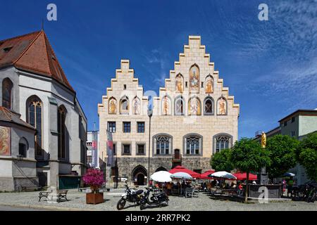 Building 1457 Marienplatz with pseudo-basilica Unser Lieben Frau also Church of Our ...