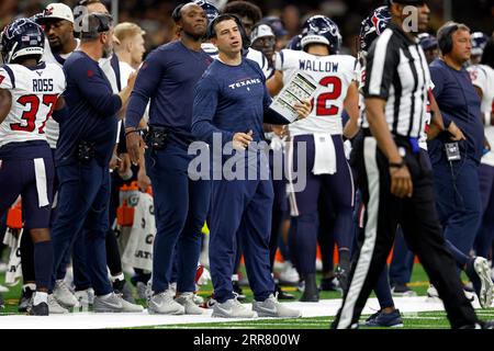 December 18, 2022: Houston Texans special teams coordinator Frank Ross  celebrates after the Kansas City Chiefs missed a potential game-winning  field goal near the end of regulation in an NFL game between