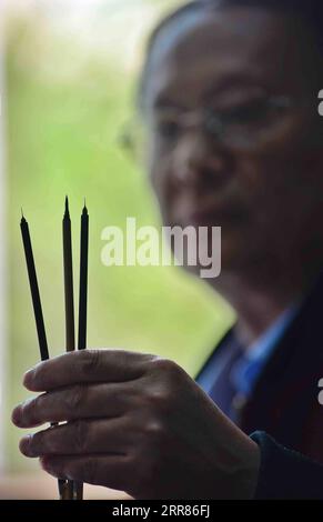 210421 -- CHENGDU, April 21, 2021 -- Li Jian shows his drawing tools in his office at the Chengdu Institute of Biology of the Chinese Academy of Sciences in Chengdu, southwest China s Sichuan Province, on April 13, 2021. It is my duty to depict these cute animals from the best angles, with the most accurate details, and in the closest colors for the readers, said Li Jian, a 60-year-old senior experimentalist of the Chengdu Institute of Biology of the Chinese Academy of Sciences. Li has been drawing for scientific purposes since he joined the institute in 1978, during which he acquired an eagle Stock Photo