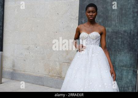 HD wallpaper: Model Poses Wedding, Girls, Style, Beautiful, Woman, Amazing  | Wallpaper Flare