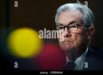 210929 -- WASHINGTON, Sept. 29, 2021 -- U.S. Federal Reserve Chairman Jerome Powell testifies at a hearing before the Senate Banking Committee in Washington, D.C., the United States, Sept. 28, 2021. Powell said on Tuesday that inflation pressures could last longer than expected amid supply bottlenecks.  U.S.-WASHINGTON, D.C.-FEDERAL RESERVE CHAIRMAN-HEARING KevinxDietsch/PoolxviaxXinhua PUBLICATIONxNOTxINxCHN Stock Photo