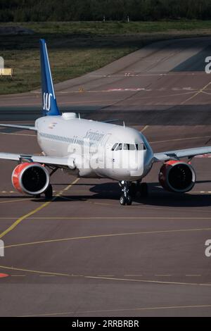 Helsinki / Finland - SEPTEMBER 7, 2023: Helsinki-Vantaa Airport EFHK. An Airbus A320, operated by Scandinavian Airlines SAS, taxiing at Helsinki airport Stock Photo
