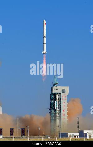 Satellite R Rocket satellite, rocket, satelite, satelites, satellites, rockets Stock Photo ...