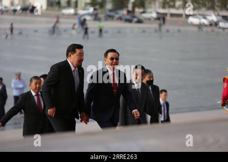 Ulaanbaatar, Mongolia, 8th Sep, 2023. The Chairman of the State Great Khural, G. Zandanshatar, welcomed the Chairman of the National Assembly of the Laos People's Democratic Republic, Xaysomphone Phomvihane. Credit: L.Enkh-Orgil/Alamy Live News. Stock Photo