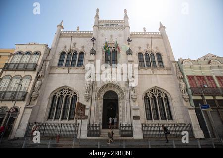 220420 -- RIO DE JANEIRO, April 20, 2022 -- Photo taken on April 19, 2022 shows a view of the Royal Portuguese Cabinet of Reading in Rio de Janeiro, Brazil.  BRAZIL-RIO DE JANEIRO-LIBRARY WangxTiancong PUBLICATIONxNOTxINxCHN Stock Photo